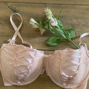 Adore Me Romantic bra